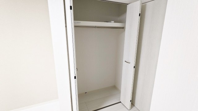 ラ・フォルム宝塚栄町の収納|ちょっとした収納スペースも充実しています
