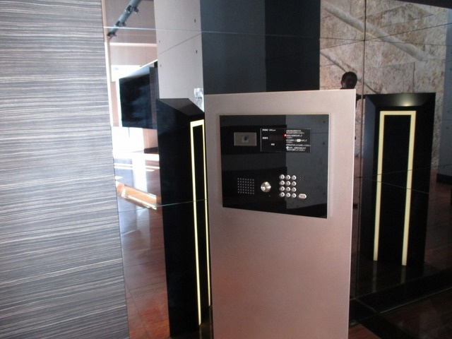 オートロックが有るので安心ですね