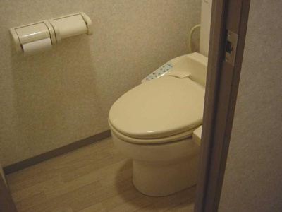 【トイレ】 | コンフォール柳田 | シャワー付トイレ