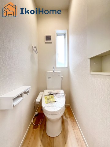 神戸市西区玉津町西河原第4　新築戸建のトイレ|【ホームページに現地動画掲載中】●年中無休：当日予約可●ウォシュレット、暖房便座、脱臭機能を標準装備