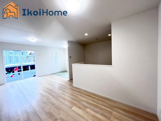 神戸市西区玉津町西河原第4　新築戸建の内装|【ホームページに現地動画掲載中】●年中無休：当日予約可●人気のカウンターキッチンです！