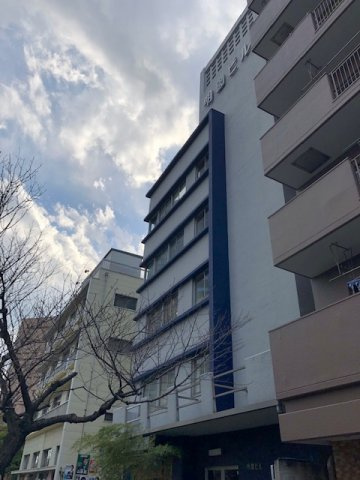 明図ビル（メイトビル）の外観