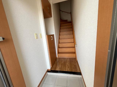 【玄関】 | ハイムコミヤマ | 玄関