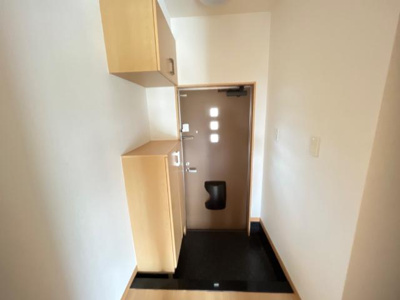 【玄関】 | エーデルハイム岩波 | 玄関