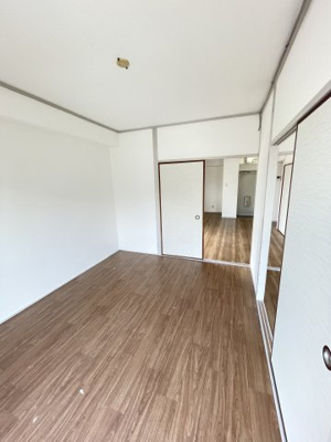 【寝室】 | 上新庄ビューハイツ