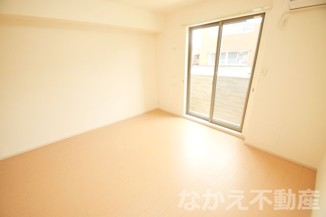 【寝室】 | 落ち着いて過ごせるお部屋なので、寝室にいかがでしょうか