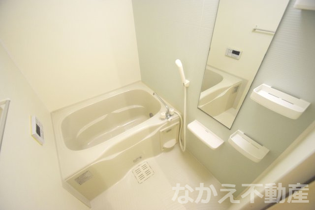 【浴室】 | 落ち着いた空間のお風呂です