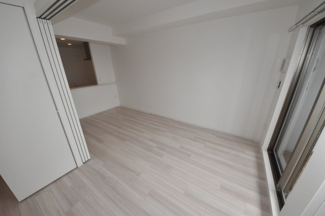 セレニテ難波グランデシュッド