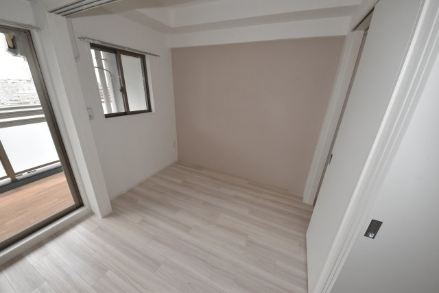 セレニテ難波グランデシュッド