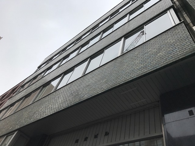 明宏ビル本館の外観