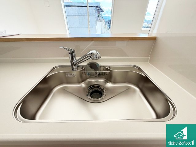 岸和田市池尻町　第3期　新築一戸建ての設備|広々としたシンクで食器洗いも楽々！