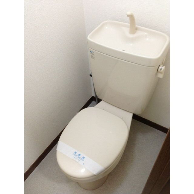 アンプルールフェールウィンドのトイレ