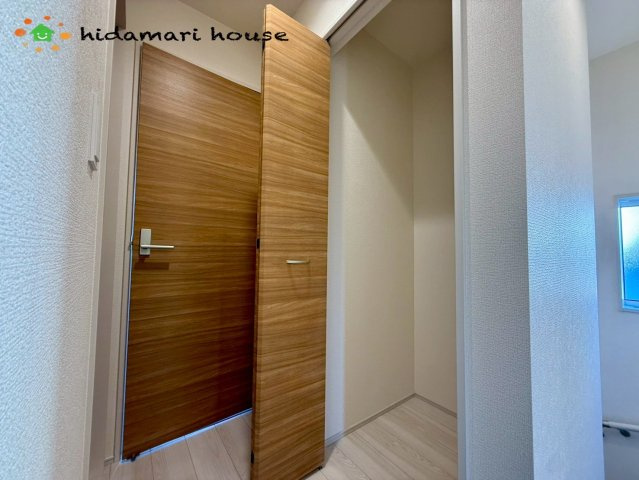 上尾市泉台2丁目2期　新築戸建　ブルーミングガーデン01の収納|2階廊下収納