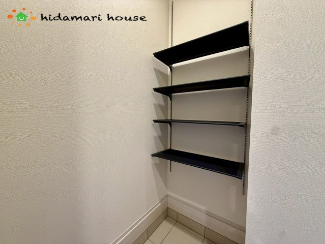 上尾市泉台2丁目2期　新築戸建　ブルーミングガーデン01の収納