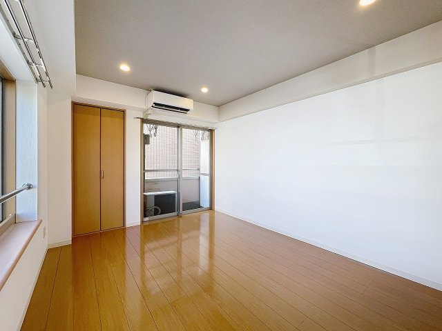 アップルパイONEの居間・リビング