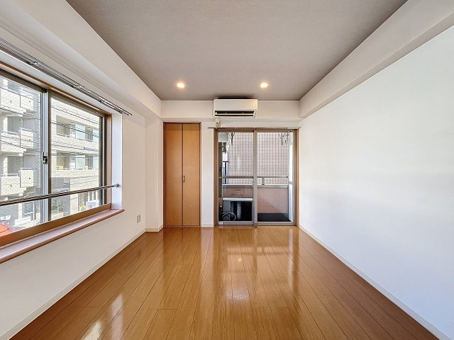 アップルパイONEの居間・リビング