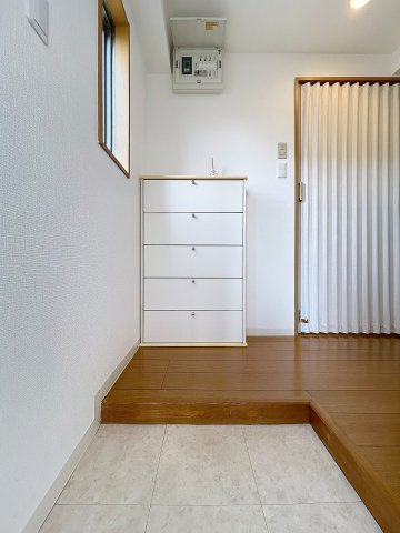 アップルパイONEの玄関