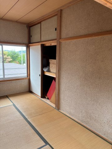 見附市緑町　中古戸建の和室