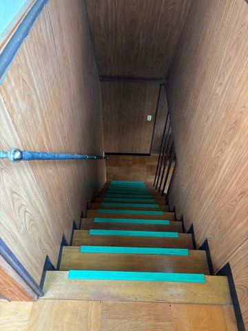 見附市緑町　中古戸建【商談中】の玄関