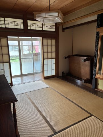 見附市緑町　中古戸建【商談中】の和室