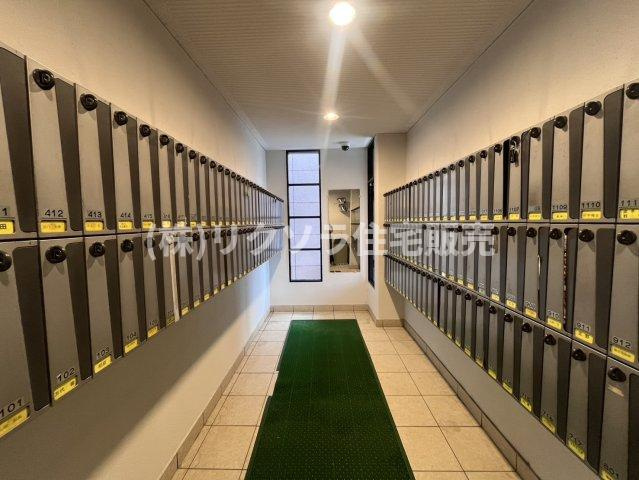 香里ヶ丘セントポリア壱号の設備|集合ポスト
■物件内覧・資金計画相談・住宅ローン相談、リフォーム相談、お問合せ受付中■
※当日・翌日のご内覧、ご相談はお電話でのお問合せがスムーズです！