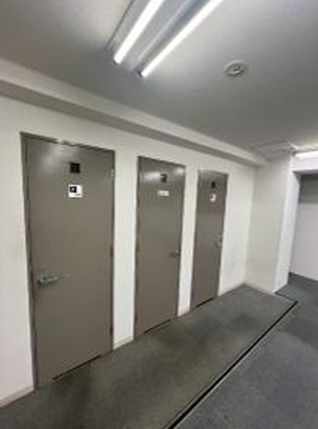 大阪市北区天満４丁目の店舗事務所のトイレ