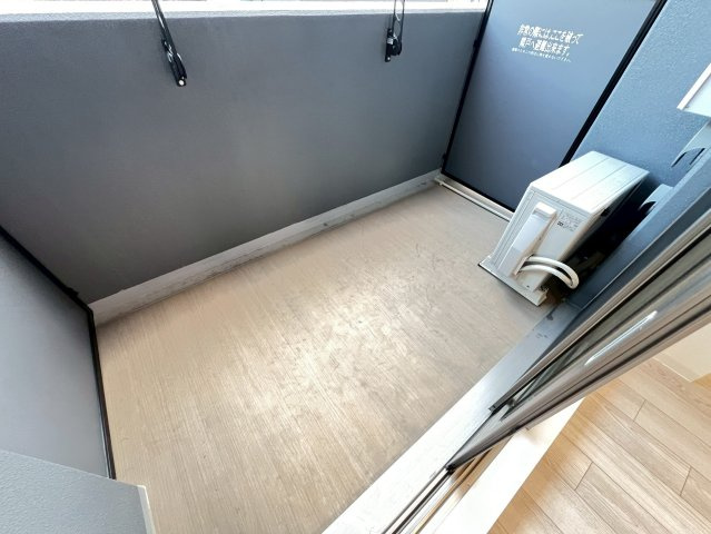 プレサンス大正エミナンスのバルコニー