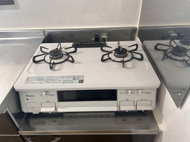 リバティベルのキッチン|二口ガスコンロ付