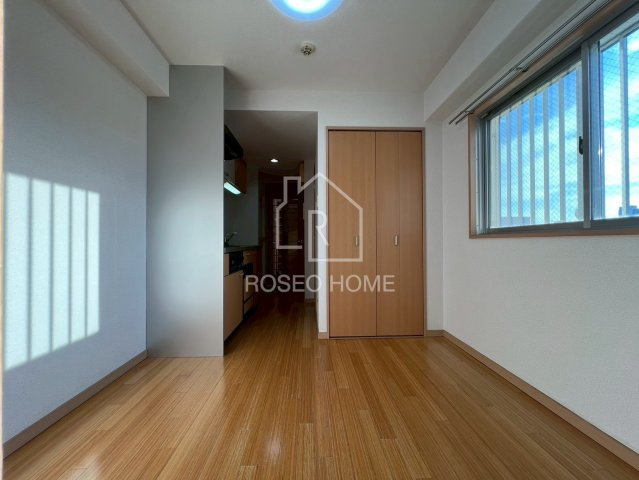 アリスマナーガーデン四天王寺の居間・リビング