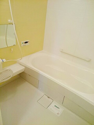 カーサ・ミニョンＢの浴室