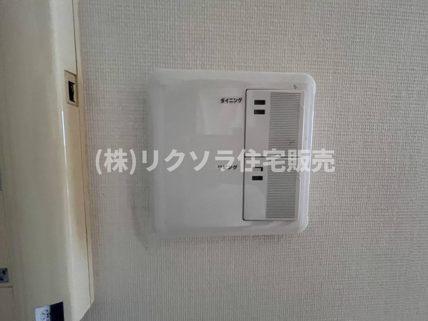 ロイヤルメドゥ香里園タワーの設備|床暖房
■物件内覧・資金計画相談・住宅ローン相談、リフォーム相談、お問合せ受付中■
※当日・翌日のご内覧、ご相談はお電話でのお問合せがスムーズです！