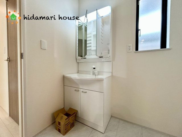 桶川市坂田971　新築戸建　ハートフルタウンAの独立洗面台