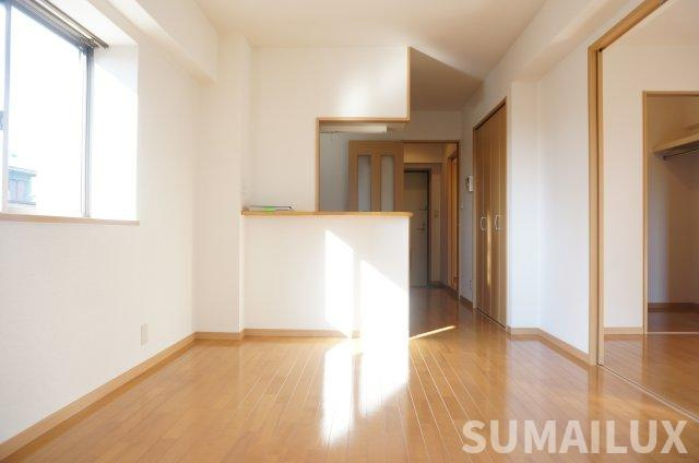 熊本市中央区水前寺公園の賃貸マンションの居間・リビング