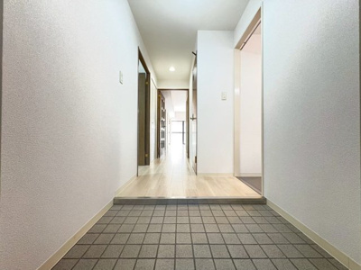 【玄関】 | ウィステリア千里