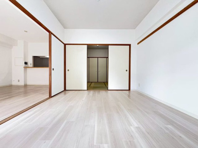 【寝室】 | ウィステリア千里