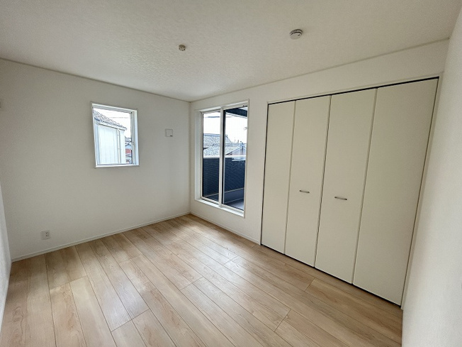 【洋室】 | 各務原市那加新田町2丁目