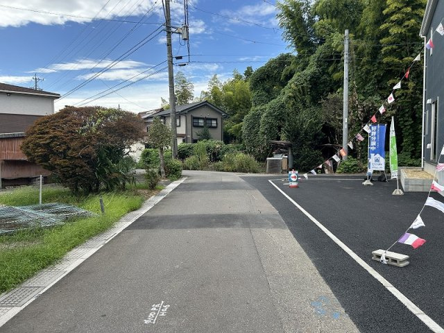 【前面道路含む現地写真】 | 各務原市那加新田町2丁目