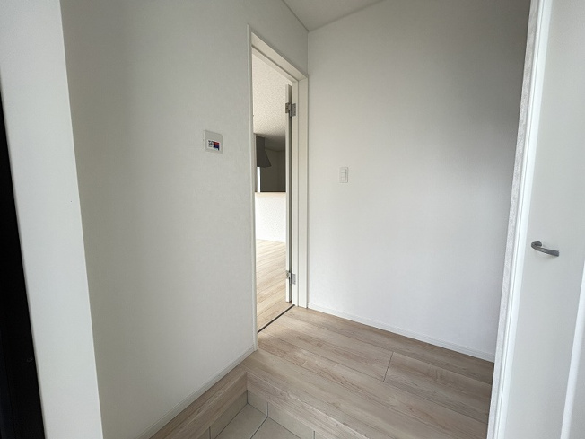 【玄関】 | 各務原市那加新田町2丁目