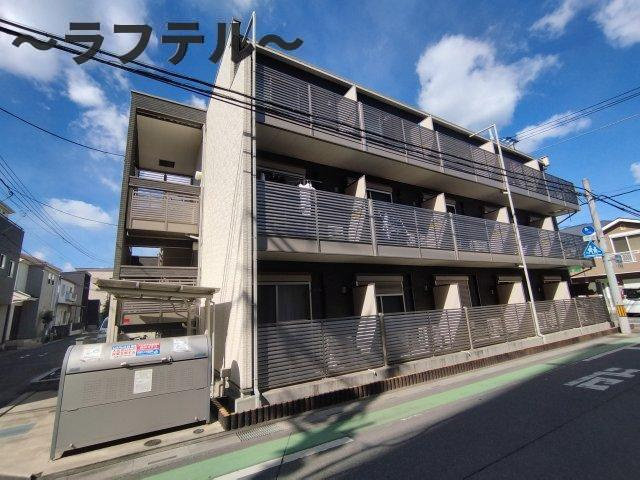 所沢市美原町２丁目のアパート