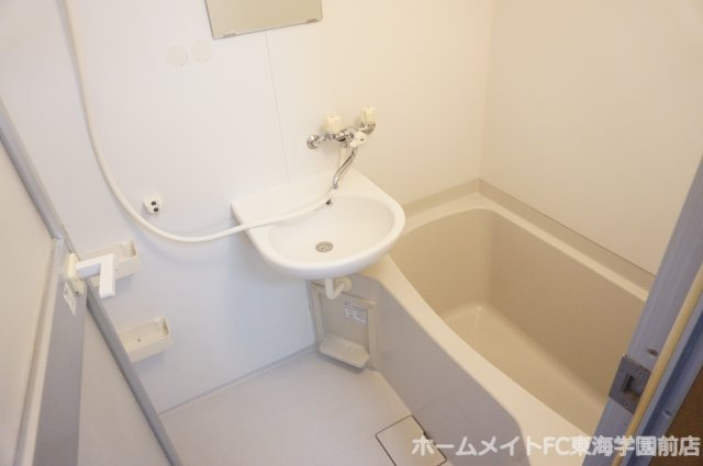 熊本市中央区本山町の賃貸マンションの浴室