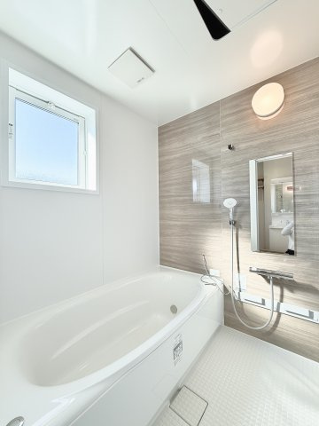 浜名区中瀬の浴室|広々とした浴室は一日の疲れを癒してくれます♪
