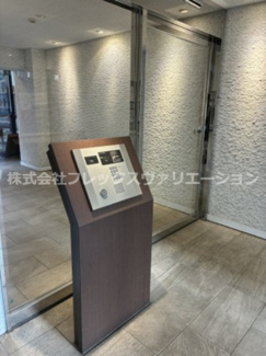 【エントランス】