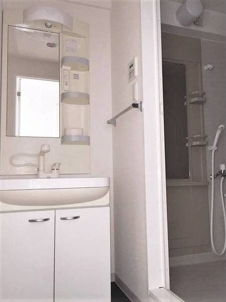 アマーレ東海通の洗面所