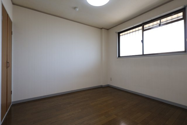 【洋室】 | リバーサイドマンション