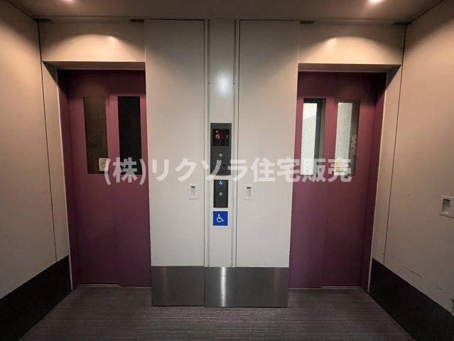 メロディーハイム香里ヶ丘ツインビューベガタワーのその他共用部分|エレベーター2基
■物件内覧・資金計画相談・住宅ローン相談、リフォーム相談、お問合せ受付中■
※当日・翌日のご内覧、ご相談はお電話でのお問合せがスムーズです！