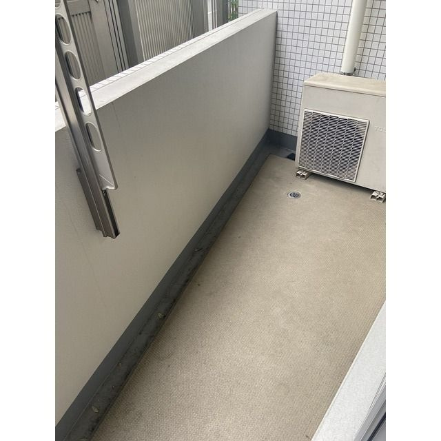 ＫＷレジデンス桜新町のバルコニー