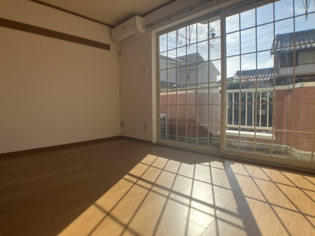 パールヒルズ K・Hの洋室