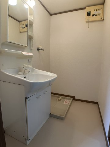 パールヒルズ K・Hの洗面所