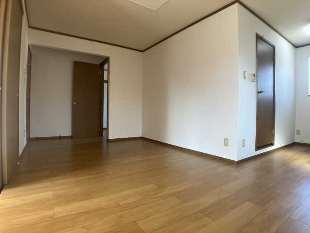 パールヒルズ K・Hの居間・リビング