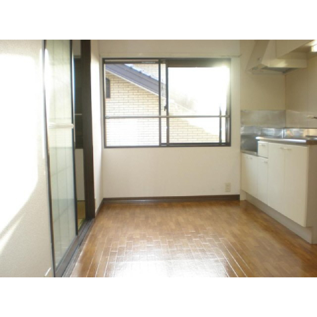 フレグランス上津【キャッシュバック対象物件】の居間・リビング